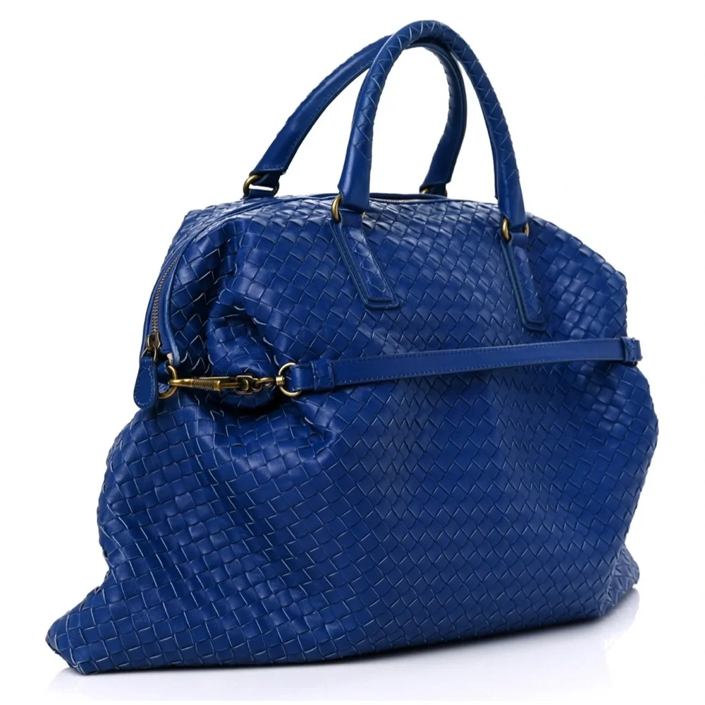 Bottega veneta Intrecciato convertible tote in cobalt blue - Picture 2 of 10